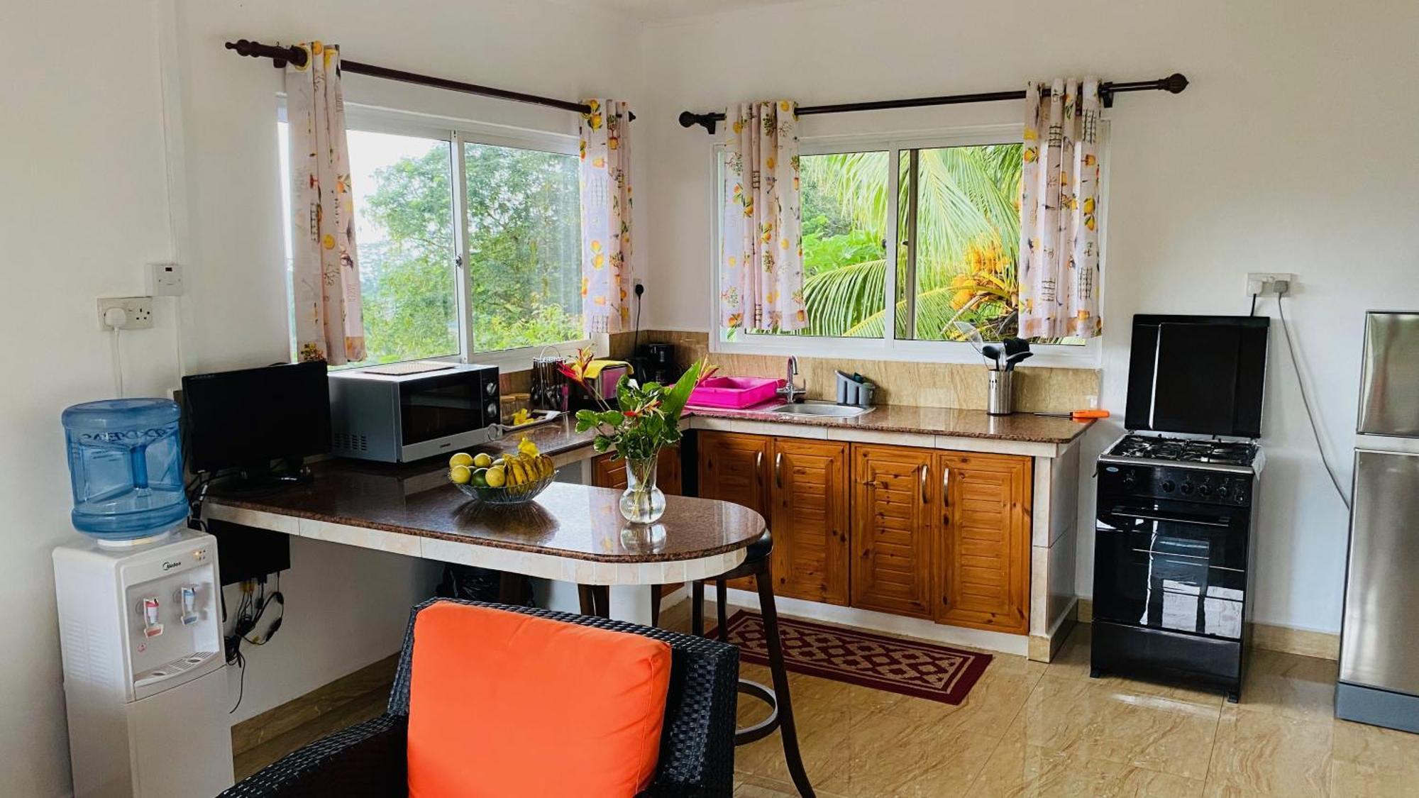 Josies Cottage Beau Vallon  Exterior photo